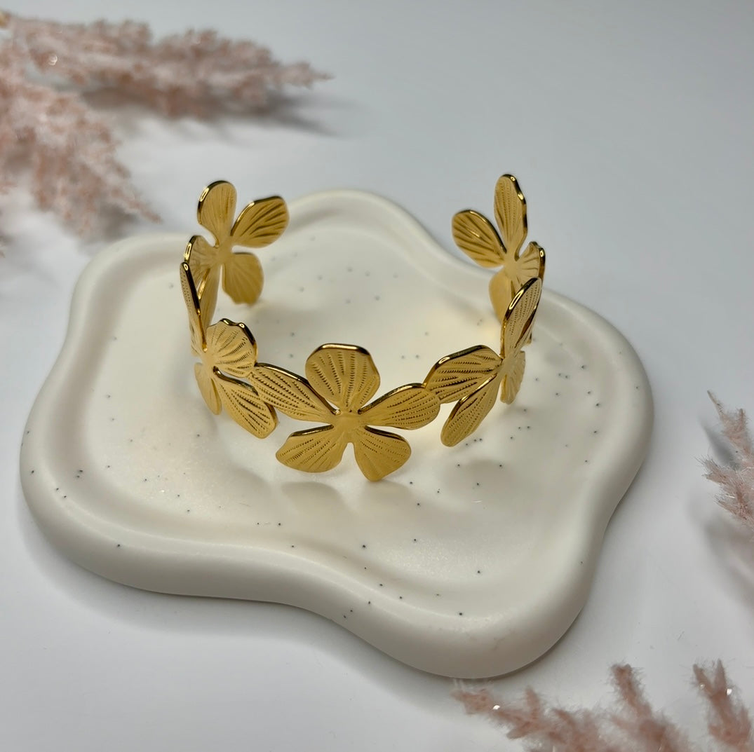 Golden Flower Bracelet