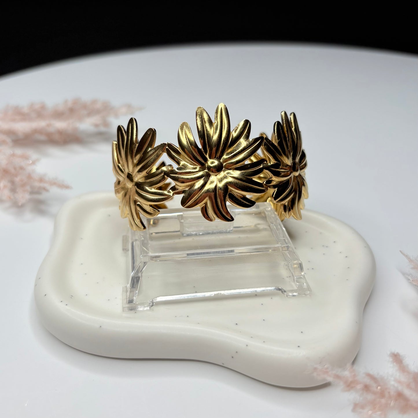 Daisy Bracelet