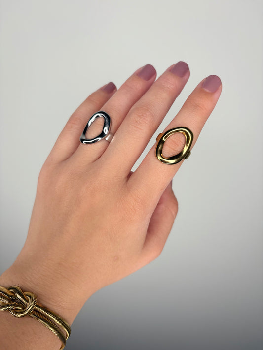 Oval Ring